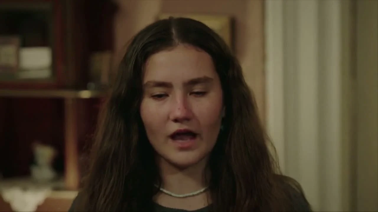 Кадры из сериала Беззащитные 11 серия 2 сезон (2024)